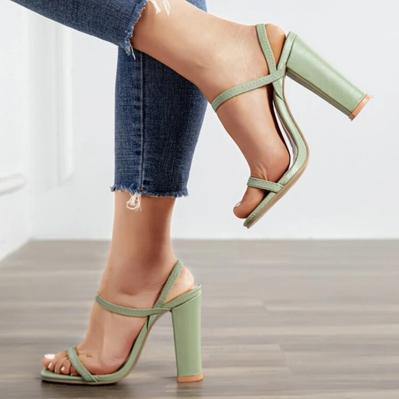 Mint Thin Strap Chunky Heeled Slingback Sandals - Picture 3 of 3